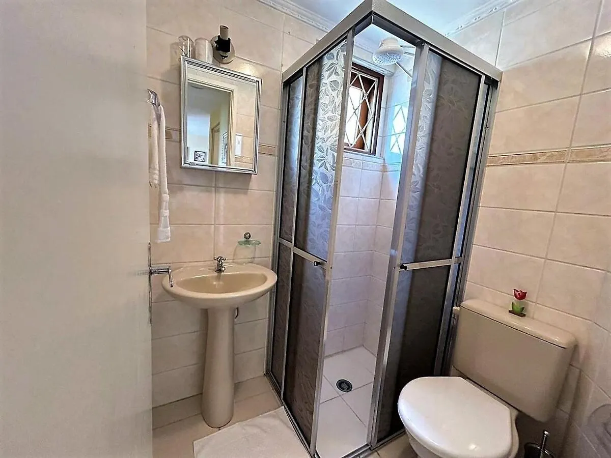 Ape 2 Qts - Campos Do Jordao - Condominio Alto Da Boa Vista - Varanda Com Vista Panoramica - Apartamento Inteiro